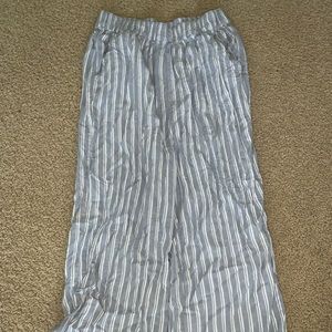 American eagle flowy pants
